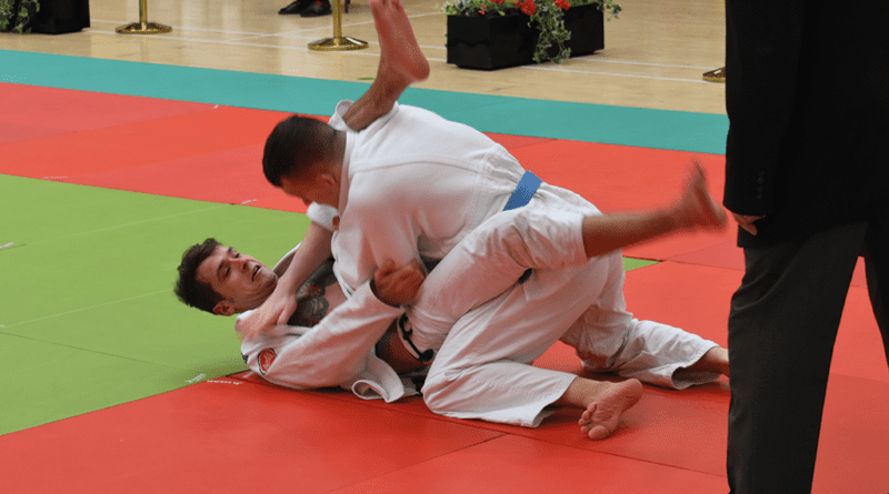 Hajime In The Dojo - The Sapper